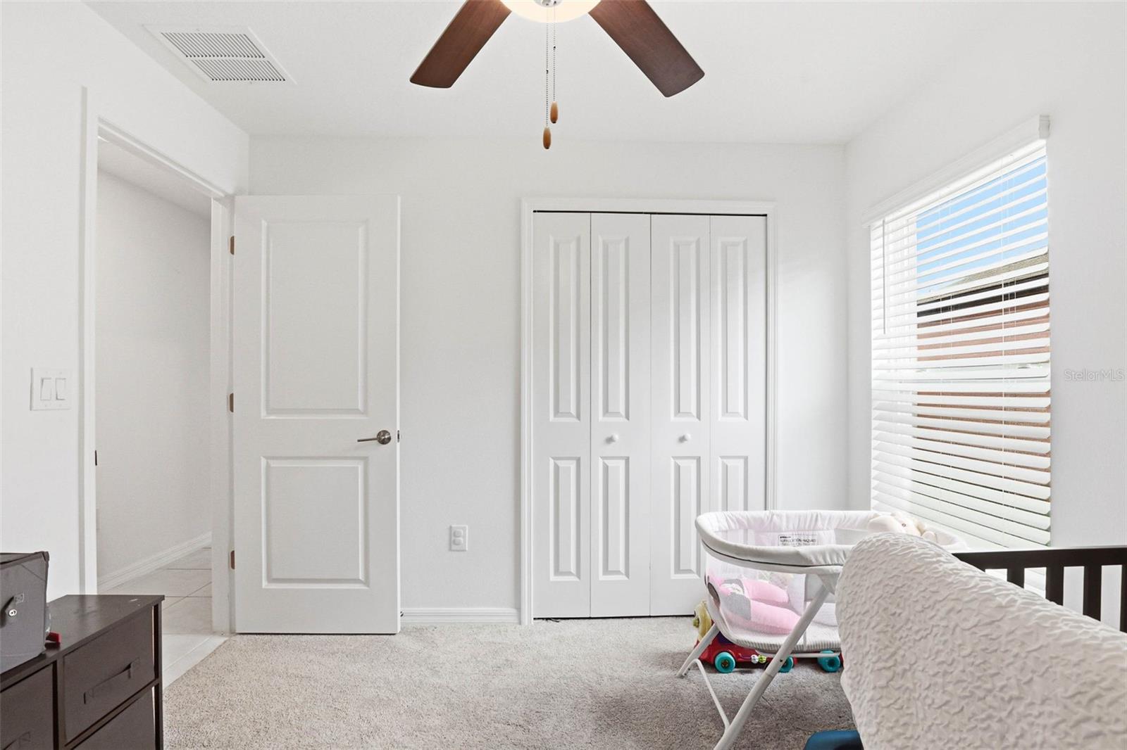 3607 Natural Trace St Property Photo 19