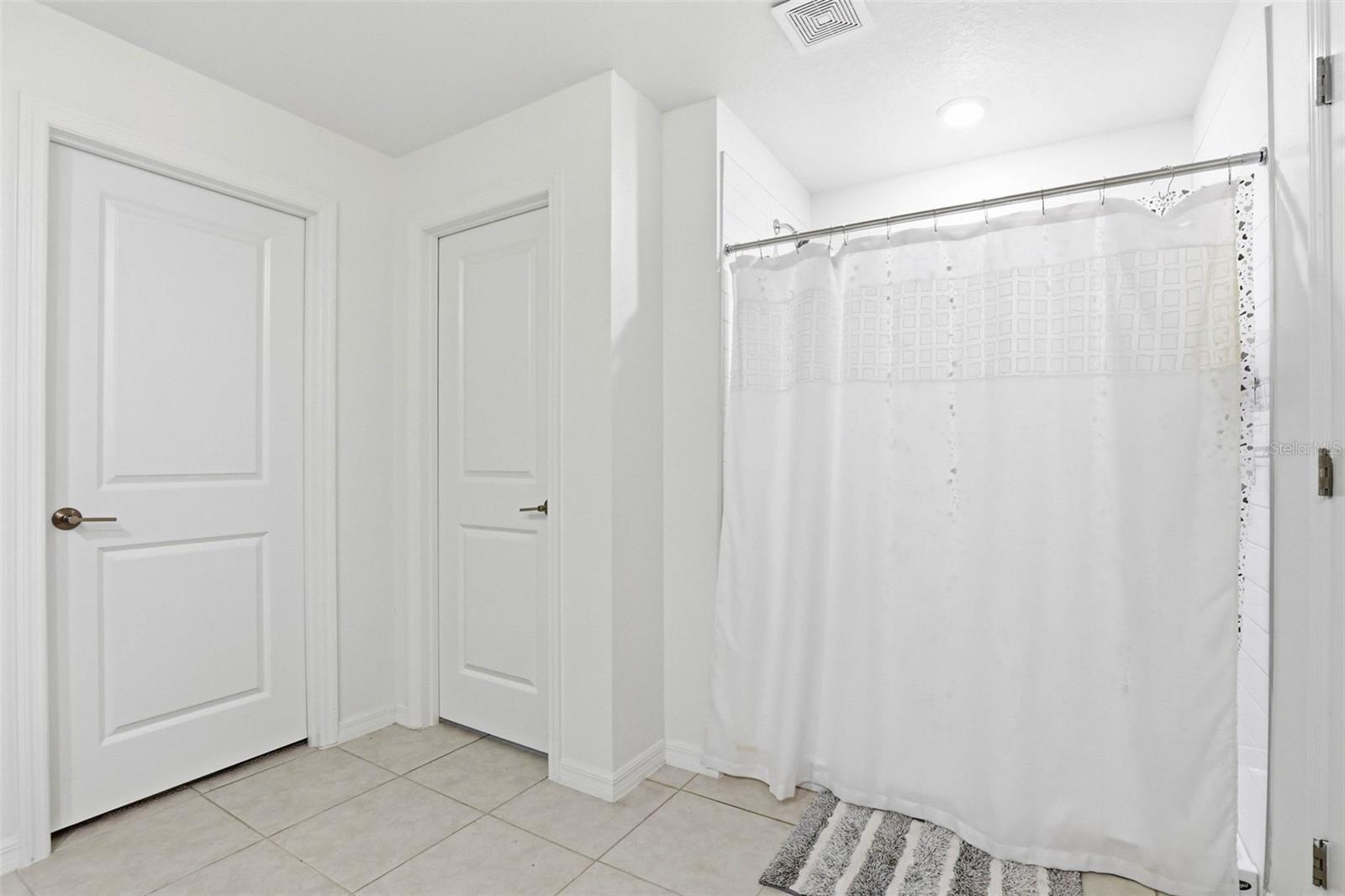 3607 Natural Trace St Property Photo 28