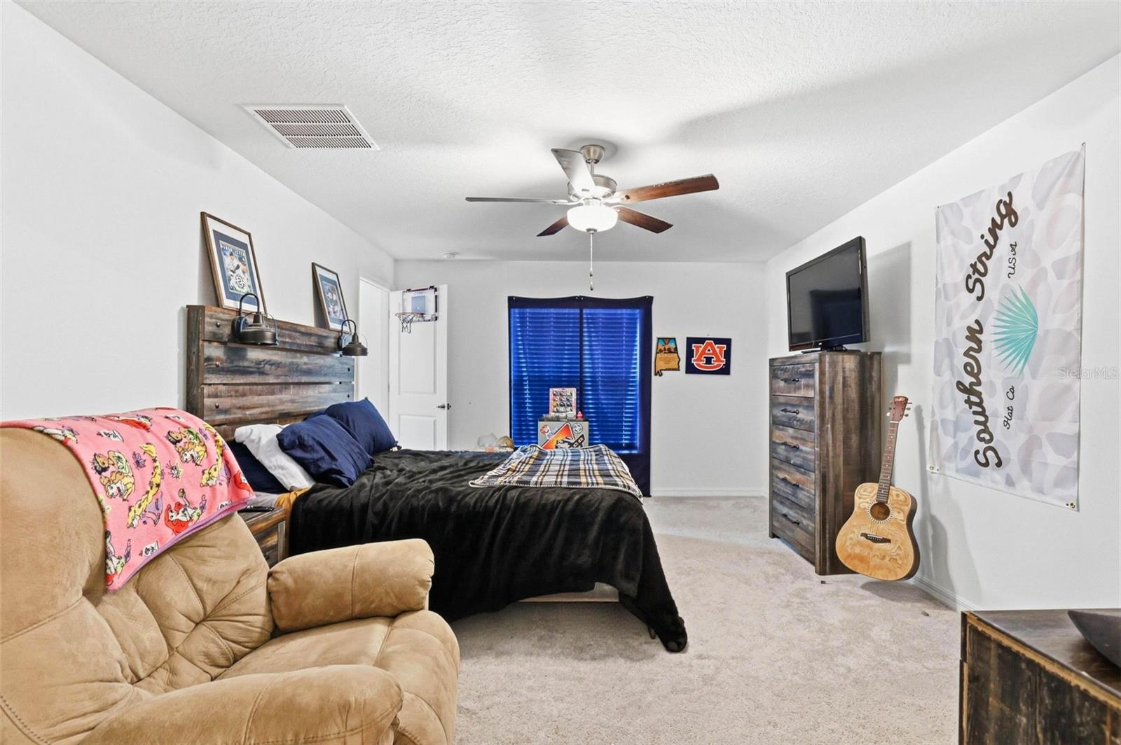 3607 Natural Trace St Property Photo 31