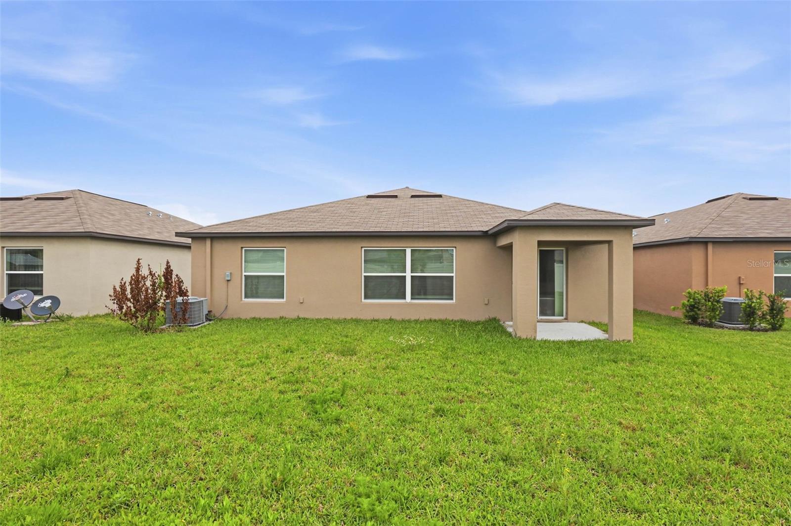 3607 Natural Trace St Property Photo 34