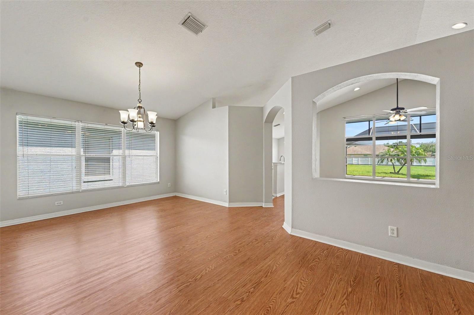 22901 Hawk Hill Loop Property Photo 5