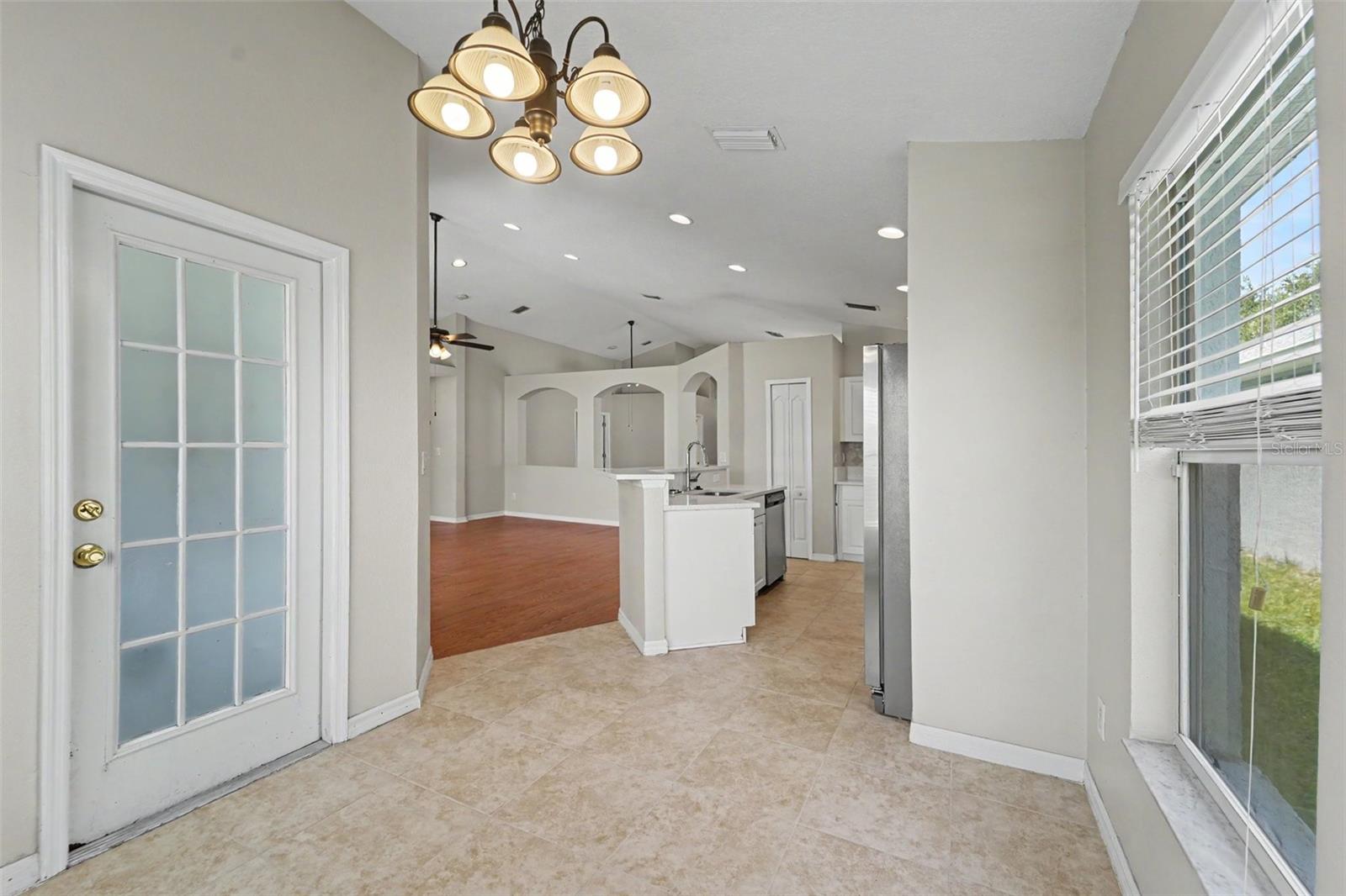 22901 Hawk Hill Loop Property Photo 14