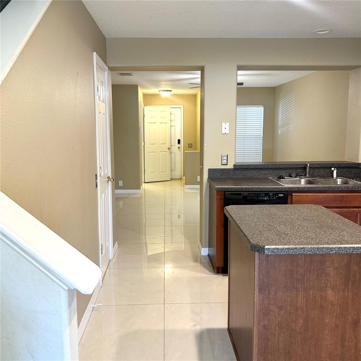 2568 Hidden Cove Ln Property Photo 24