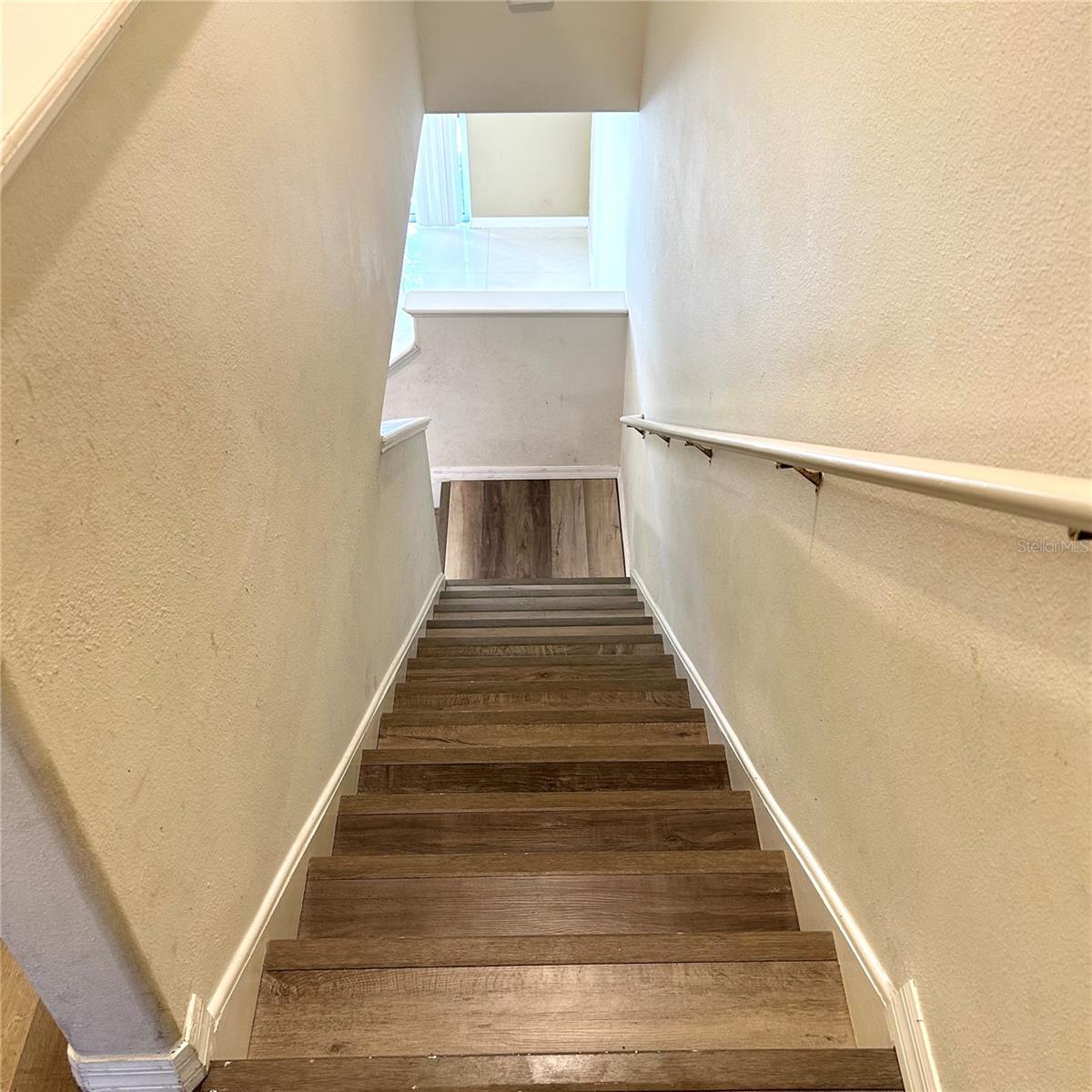 2568 Hidden Cove Ln Property Photo 27