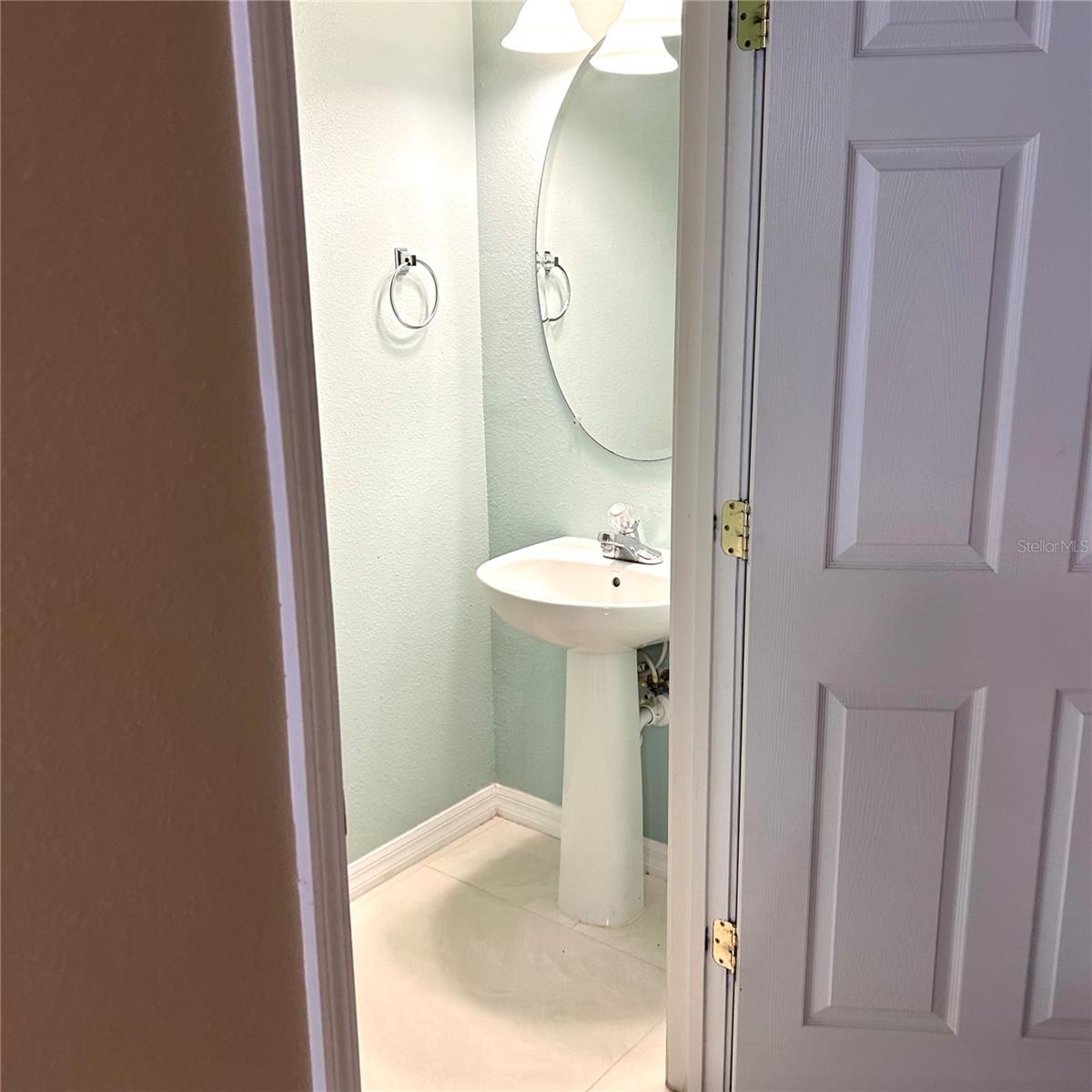 2568 Hidden Cove Ln Property Photo 29