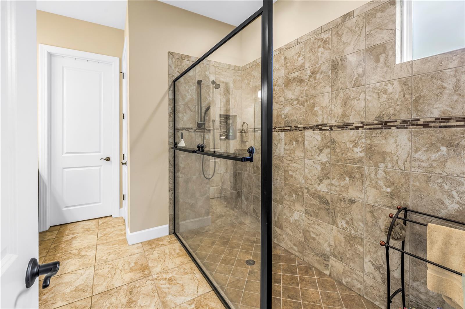 9912 Batchelder Ter Property Photo 23