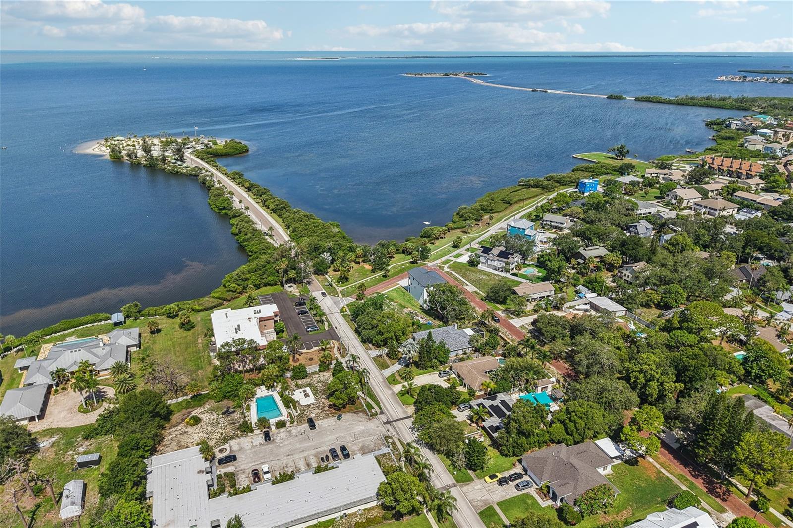 96 Shore Dr Property Photo 80