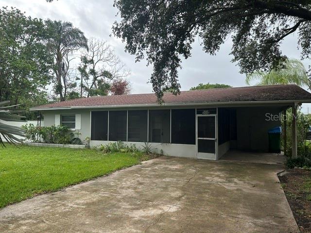2030 Healy Dr Property Photo 4