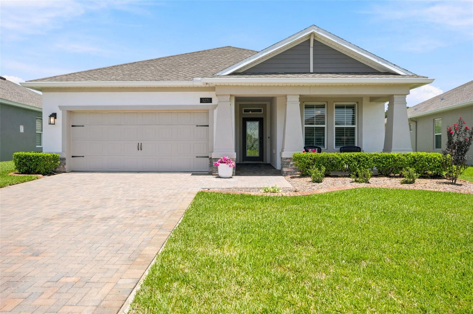 5271 CAPPLEMAN LOOP Property Photo 1