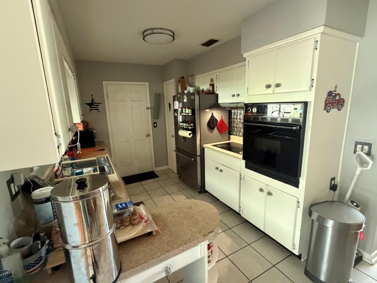 1513 S Keene Rd Property Photo 8