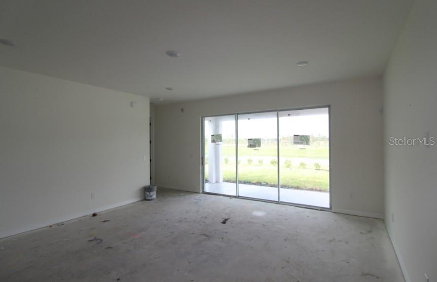5713 Coopers Hawk Ct Property Photo 8