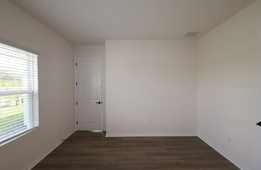5713 Coopers Hawk Ct Property Photo 12