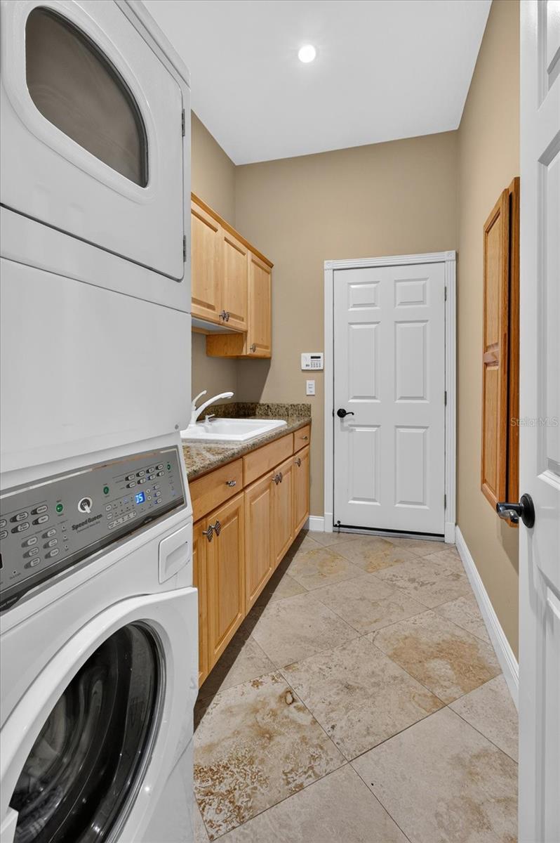 9427 Eddings Rd Property Photo 64