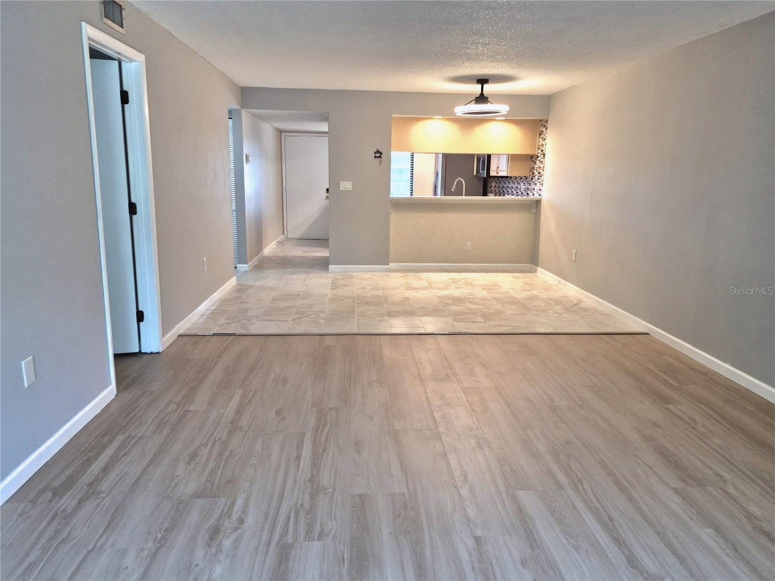 222 Caryl Way Property Photo 16