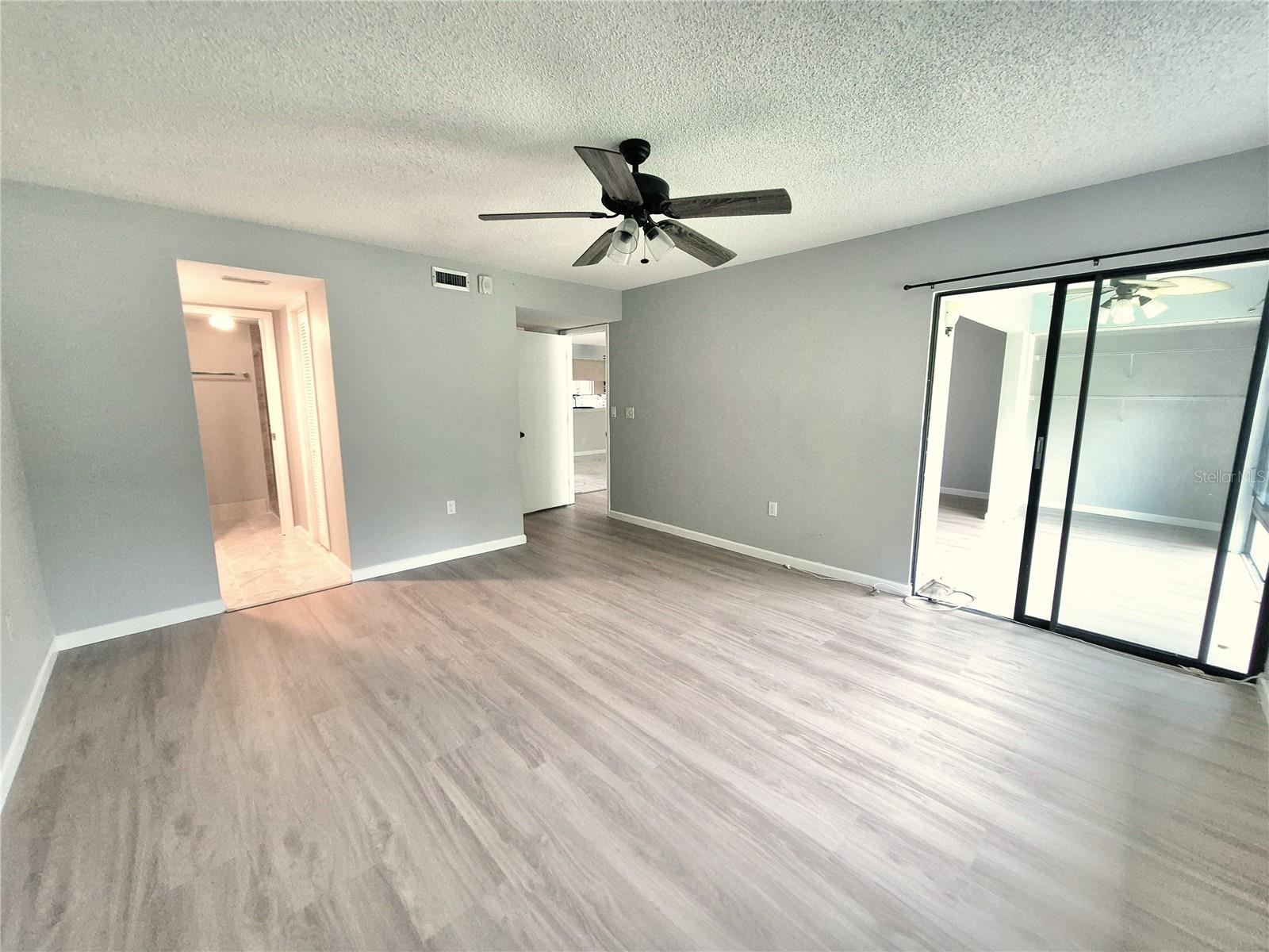 222 Caryl Way Property Photo 28