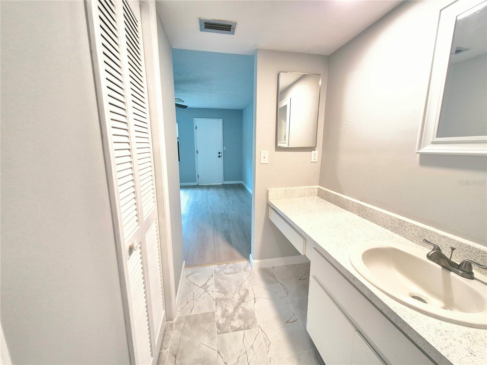 222 Caryl Way Property Photo 34