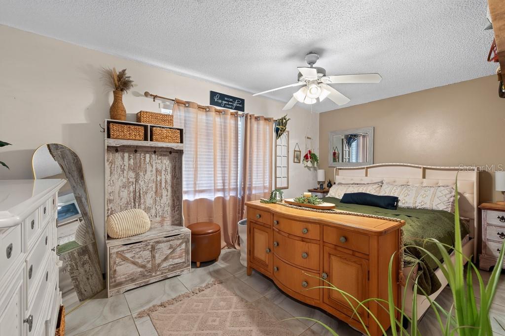 10081 60th Ct N Property Photo 16