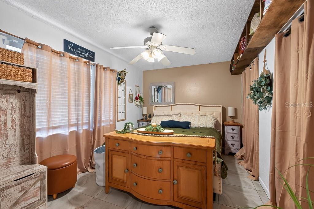 10081 60th Ct N Property Photo 17