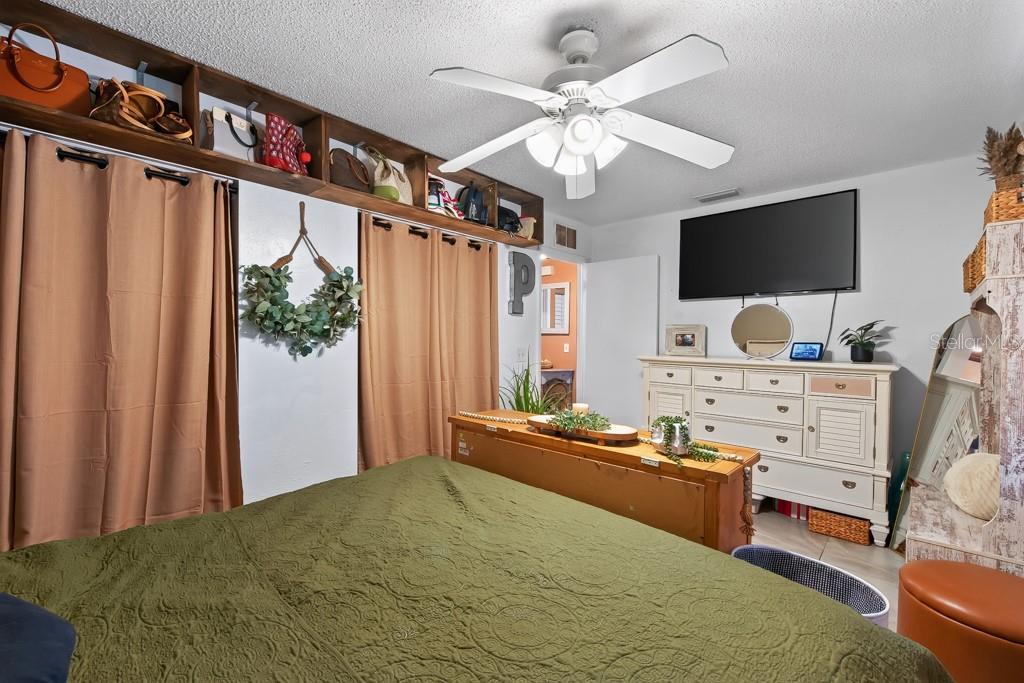 10081 60th Ct N Property Photo 19