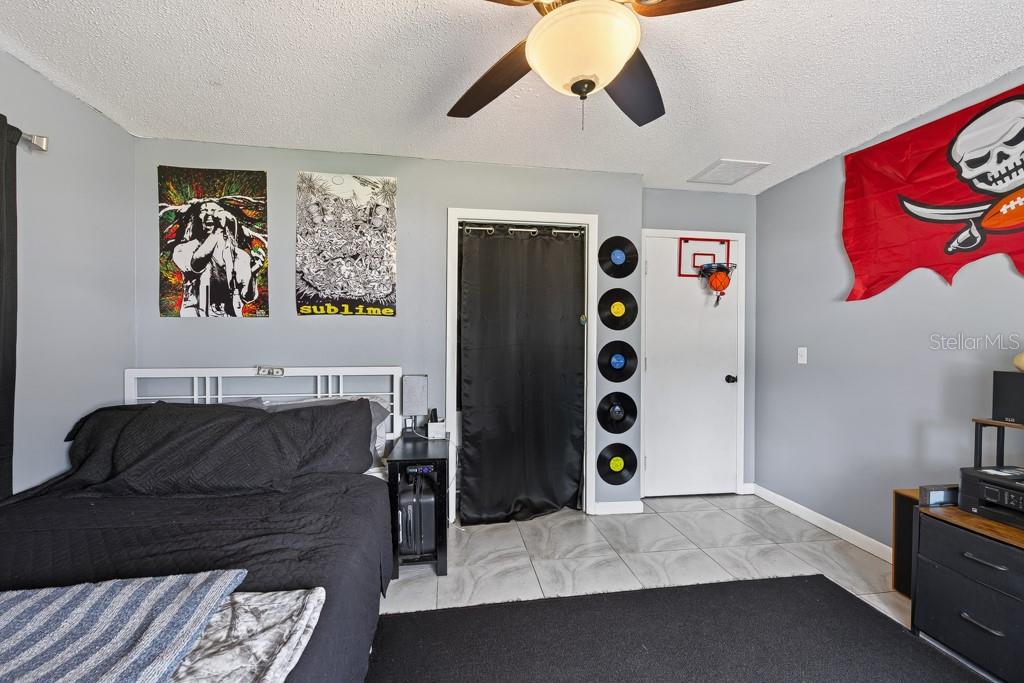 10081 60th Ct N Property Photo 24