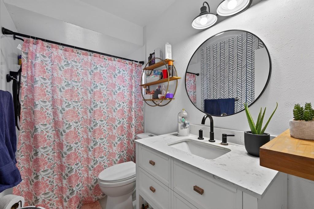 10081 60th Ct N Property Photo 29
