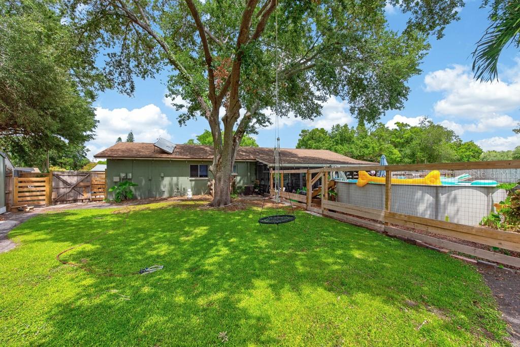 10081 60th Ct N Property Photo 40
