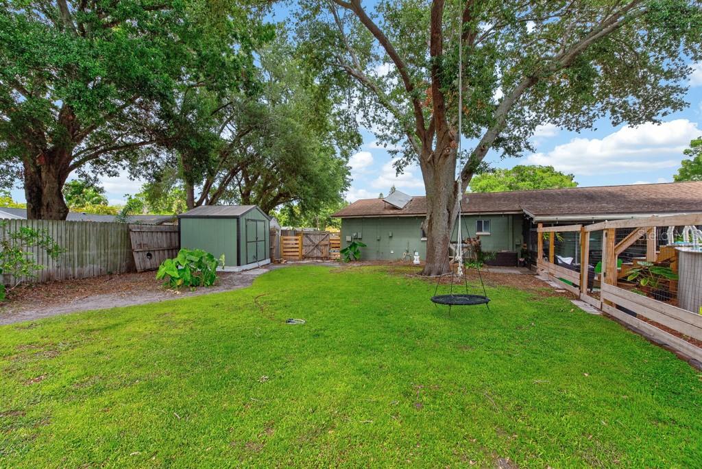 10081 60th Ct N Property Photo 41
