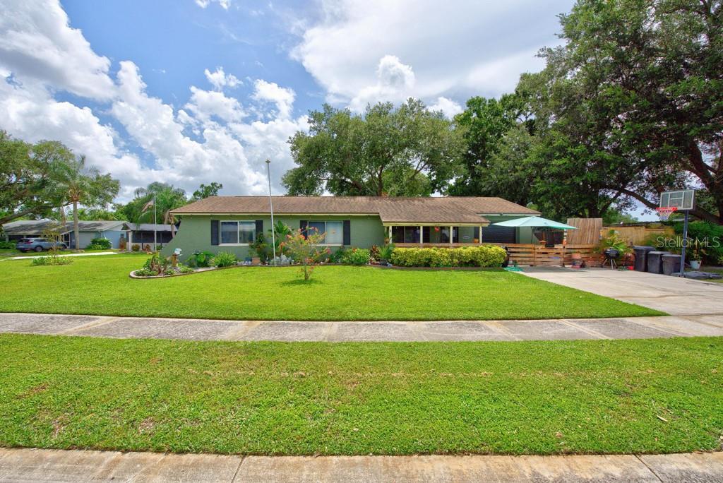 10081 60th Ct N Property Photo 48
