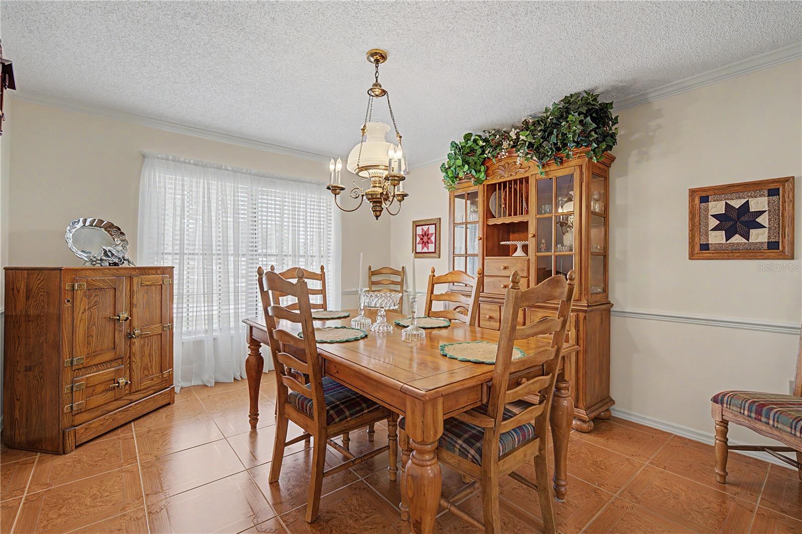 3901 Buttonwood Ct Property Photo 26