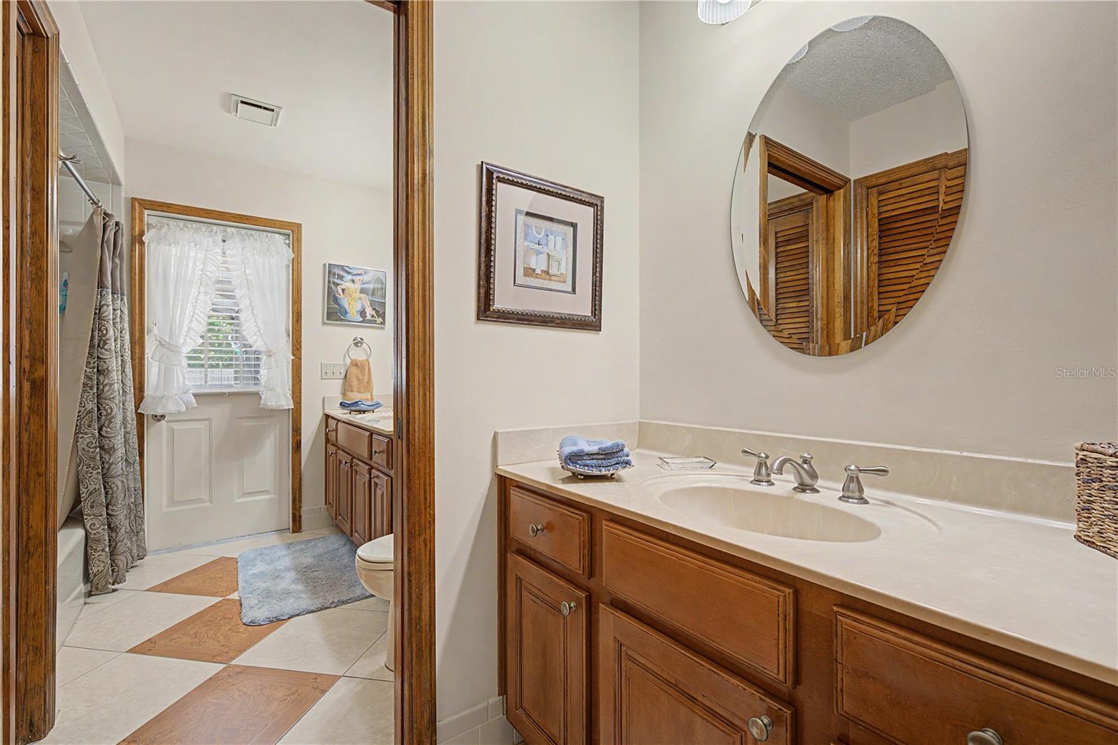 3901 Buttonwood Ct Property Photo 34