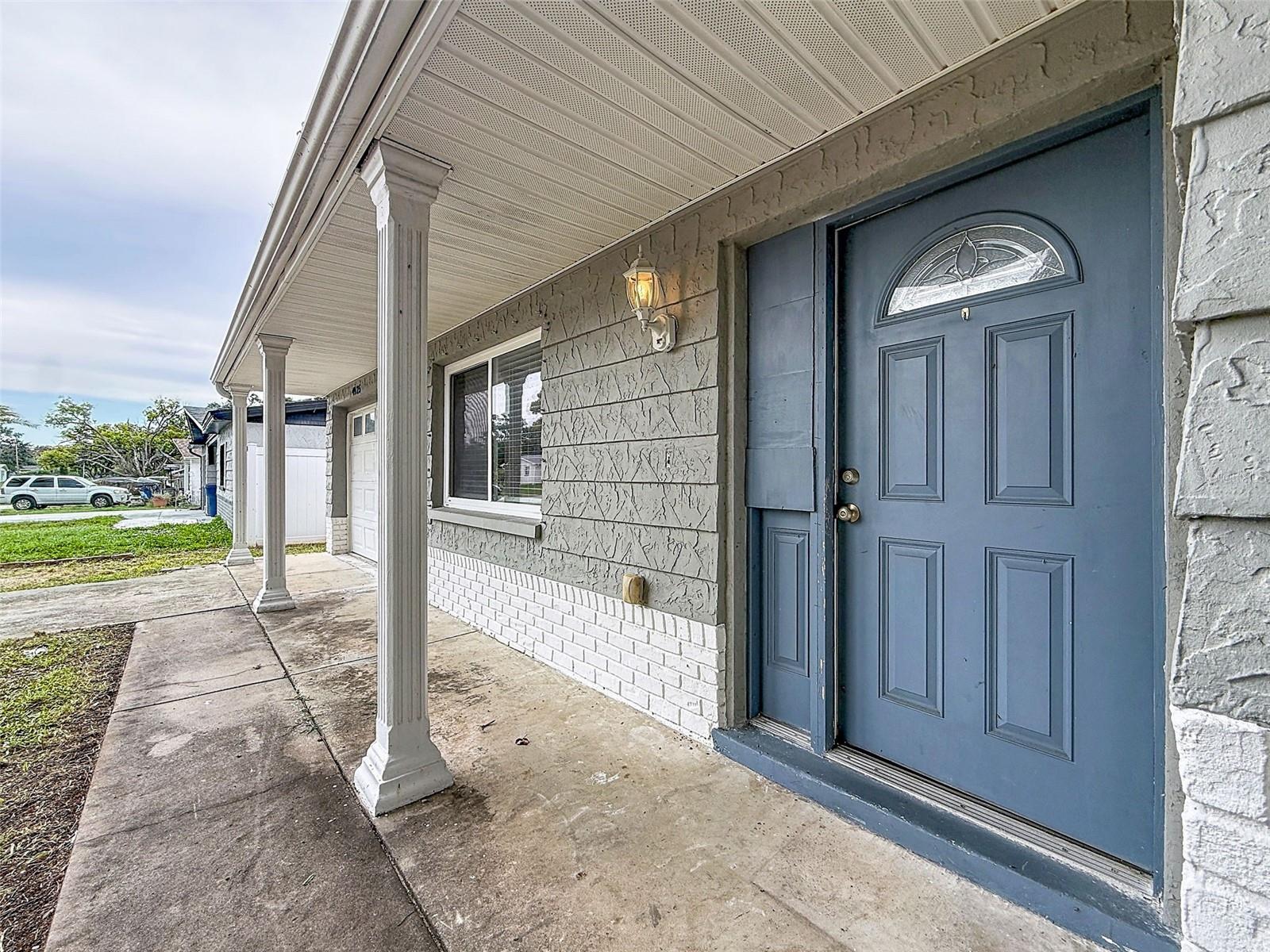 4925 Beacon Hill Dr Property Photo 1