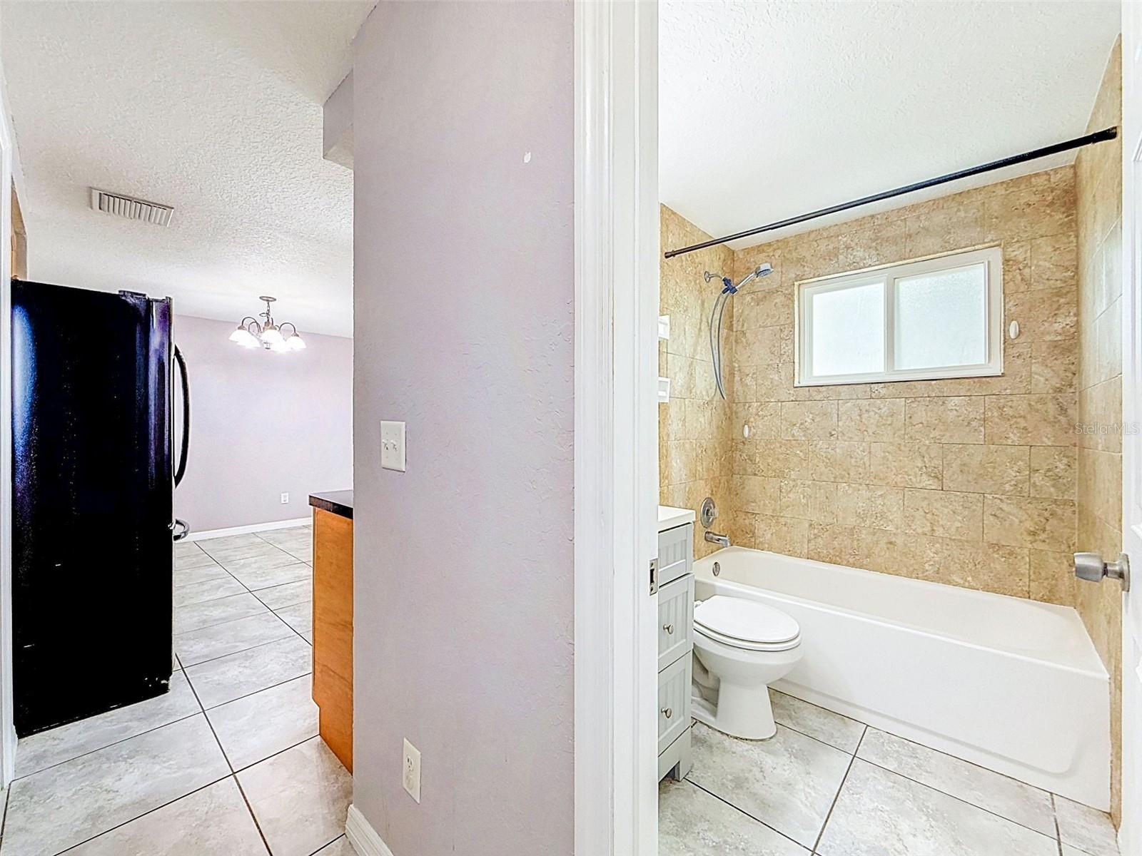 4925 Beacon Hill Dr Property Photo 25