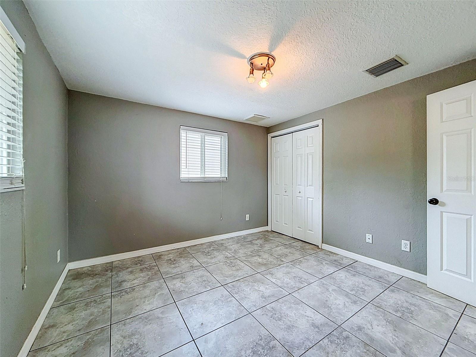 4925 Beacon Hill Dr Property Photo 31