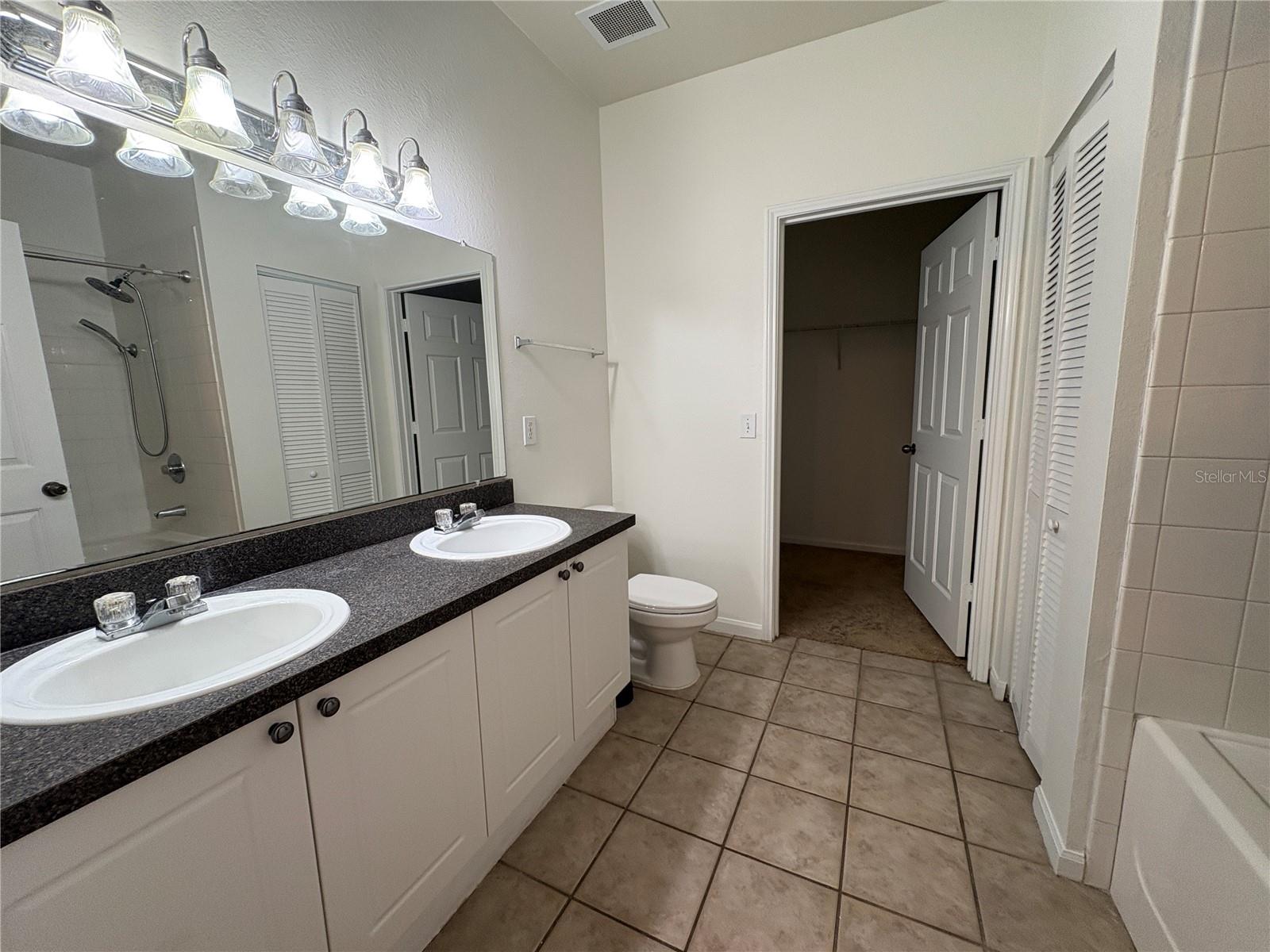 2277 Chianti Pl #37 Property Photo 13
