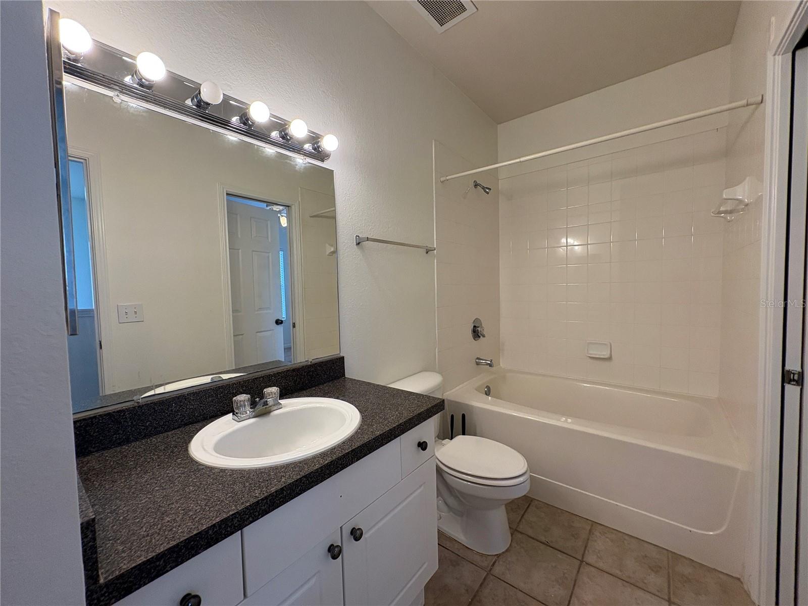 2277 Chianti Pl #37 Property Photo 21