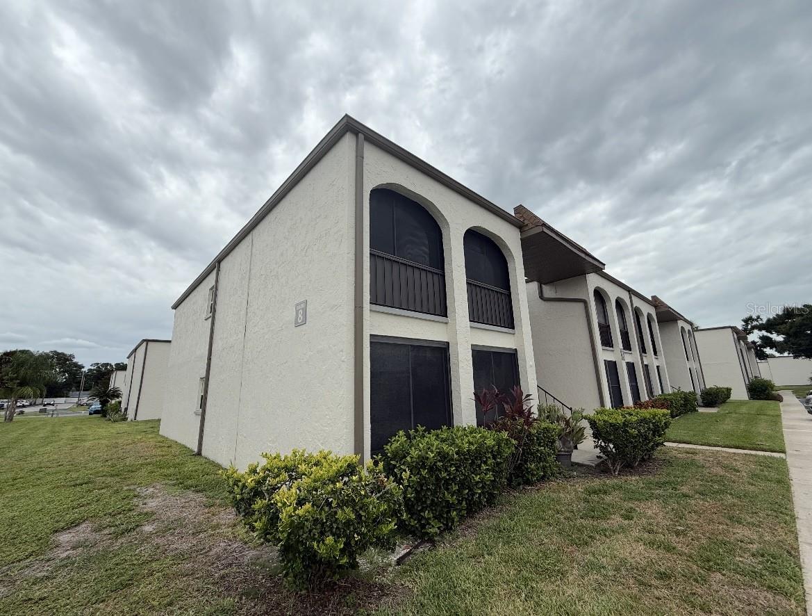 7701 STARKEY RD #239 Property Photo 1