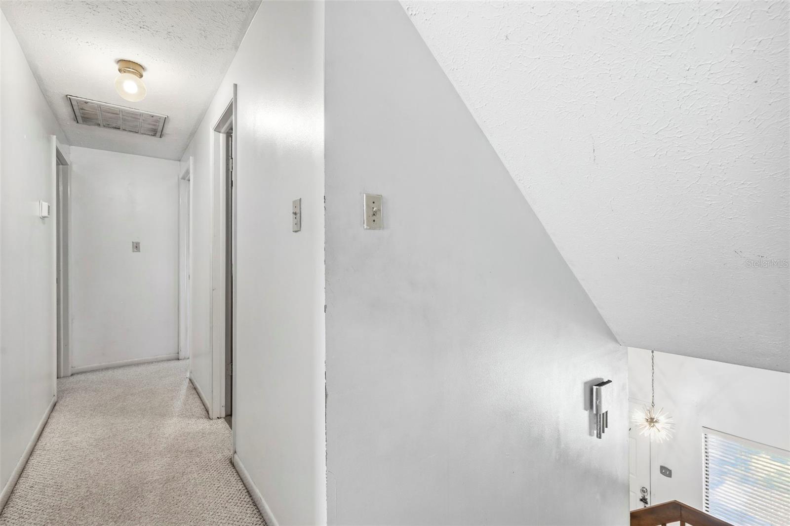 15806 Pennington Rd Property Photo 23