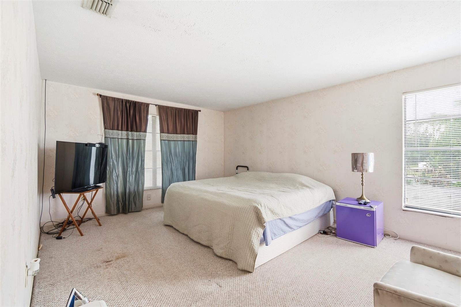 15806 Pennington Rd Property Photo 27