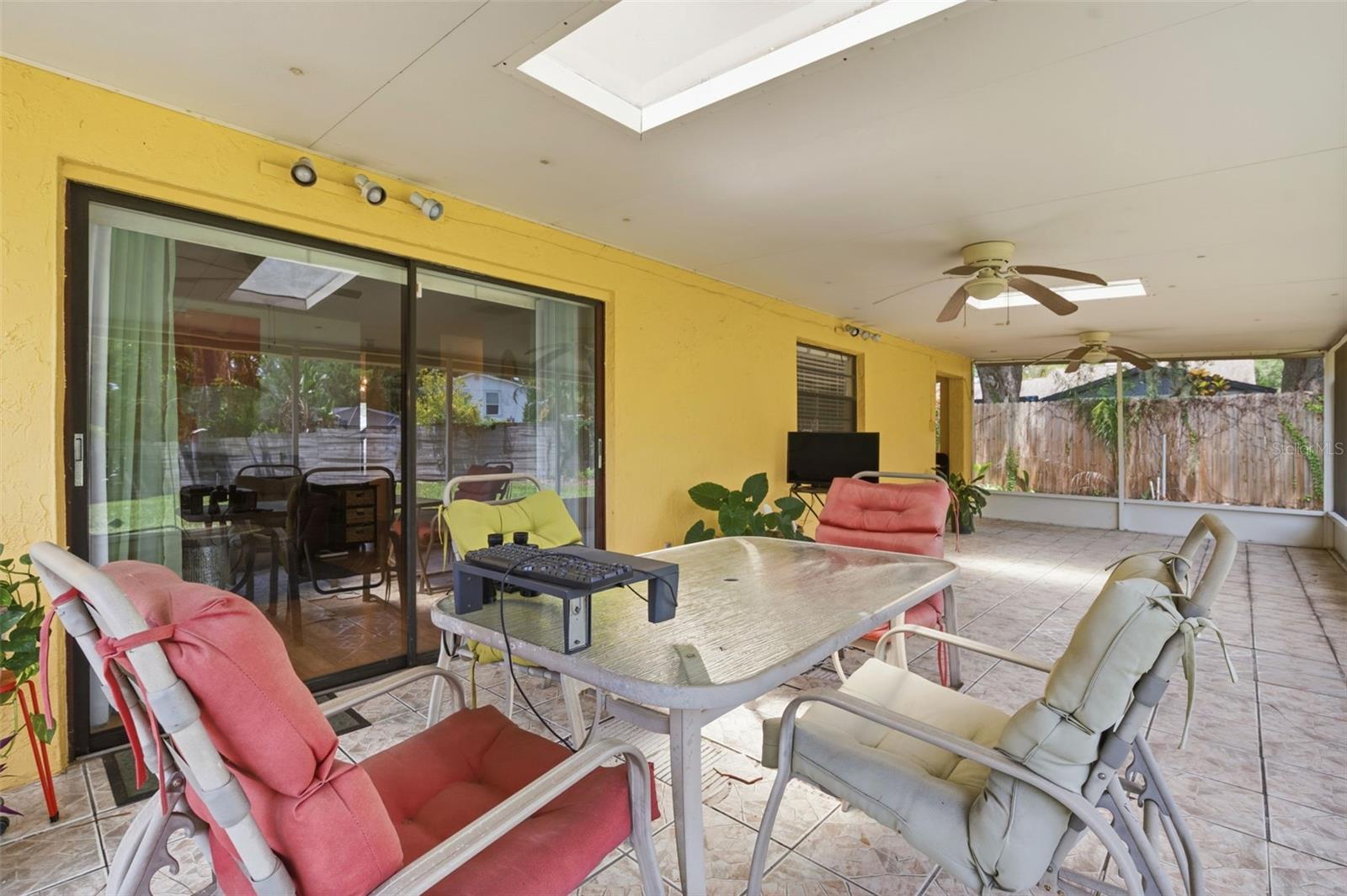 15806 Pennington Rd Property Photo 39
