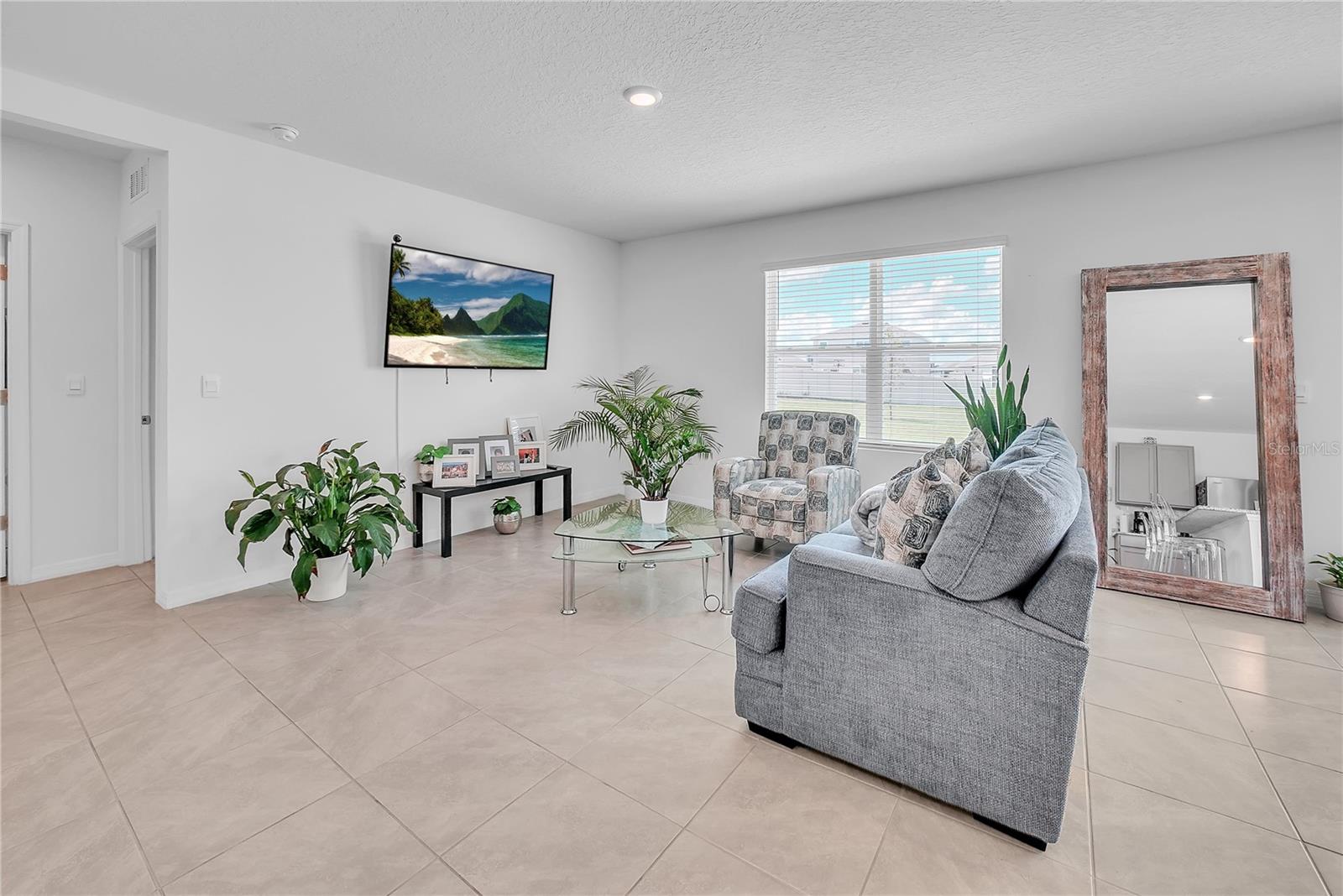 8237 Juning Cv Property Photo 10