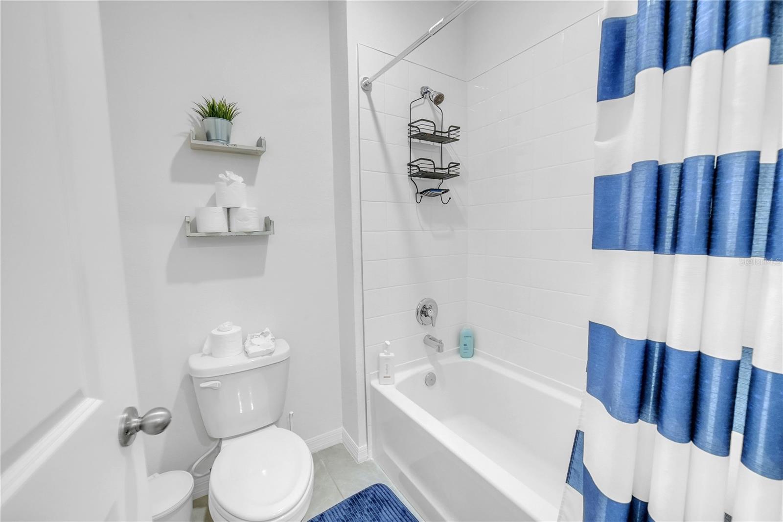 8237 Juning Cv Property Photo 45