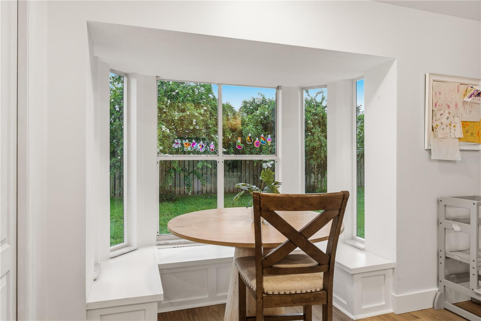 16607 Longleat Dr Property Photo 11