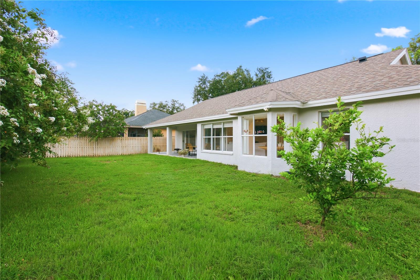 16607 Longleat Dr Property Photo 40