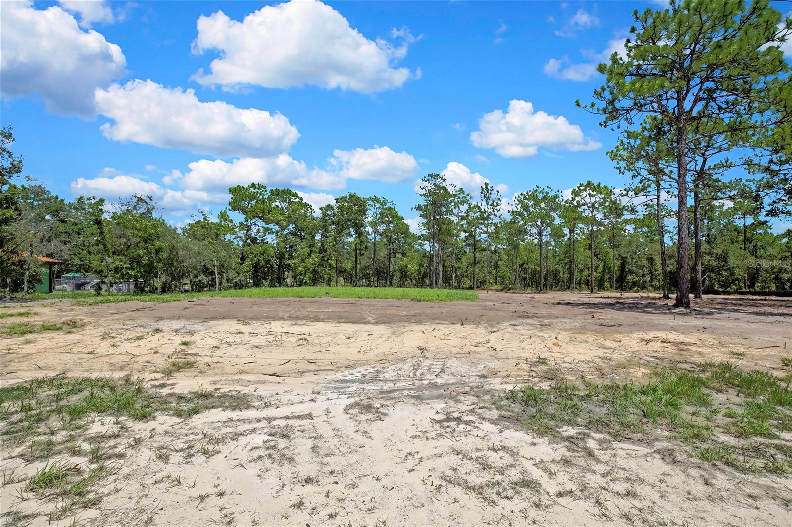 16126 Medrick Rd Property Photo 2