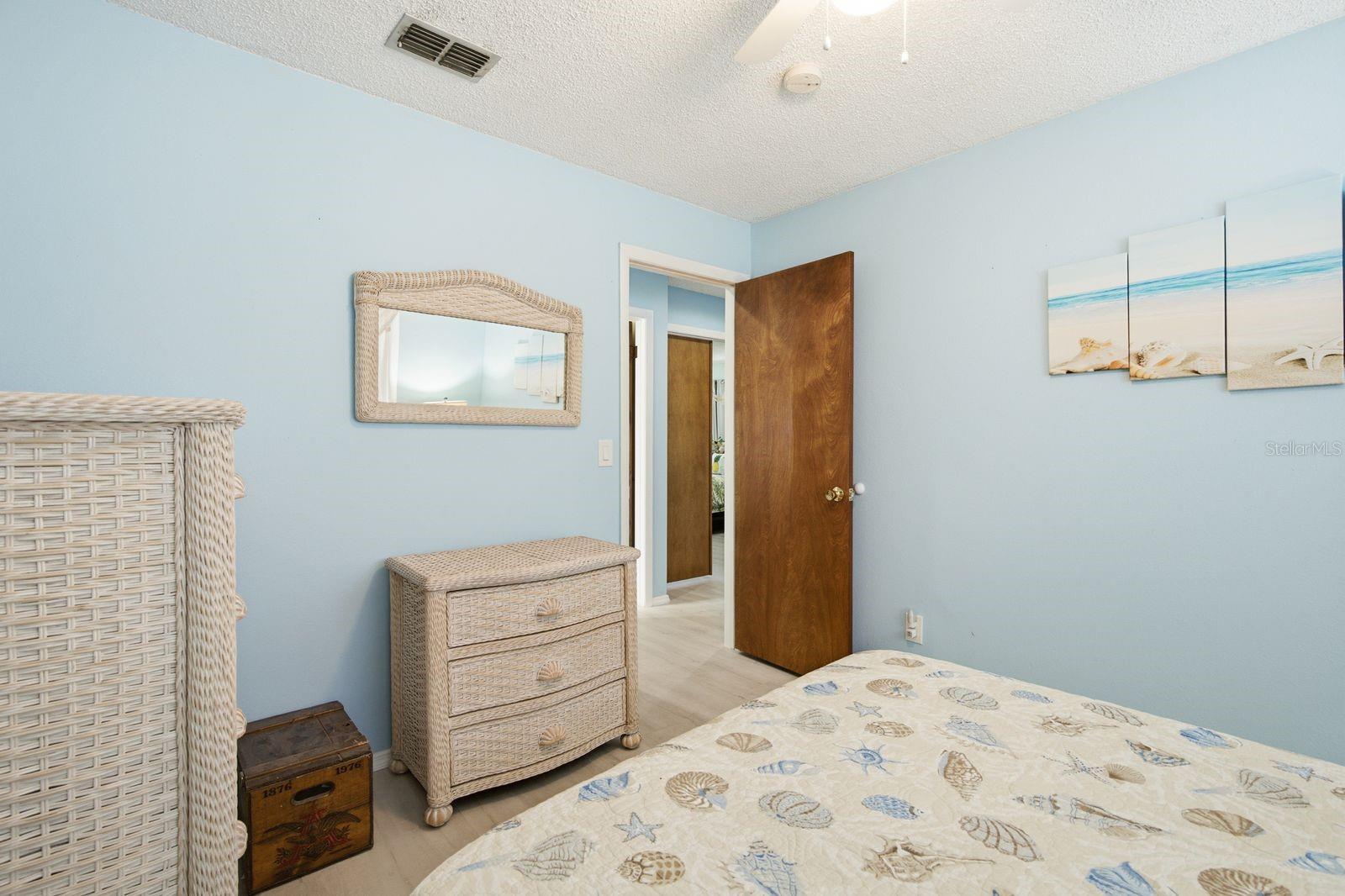 3047 Cascade Dr Property Photo 27