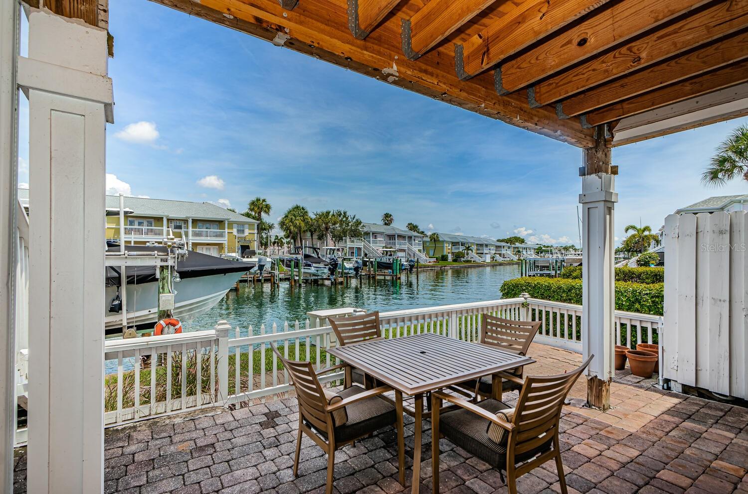 5215 Coquina Key Dr Se #b Property Photo 12