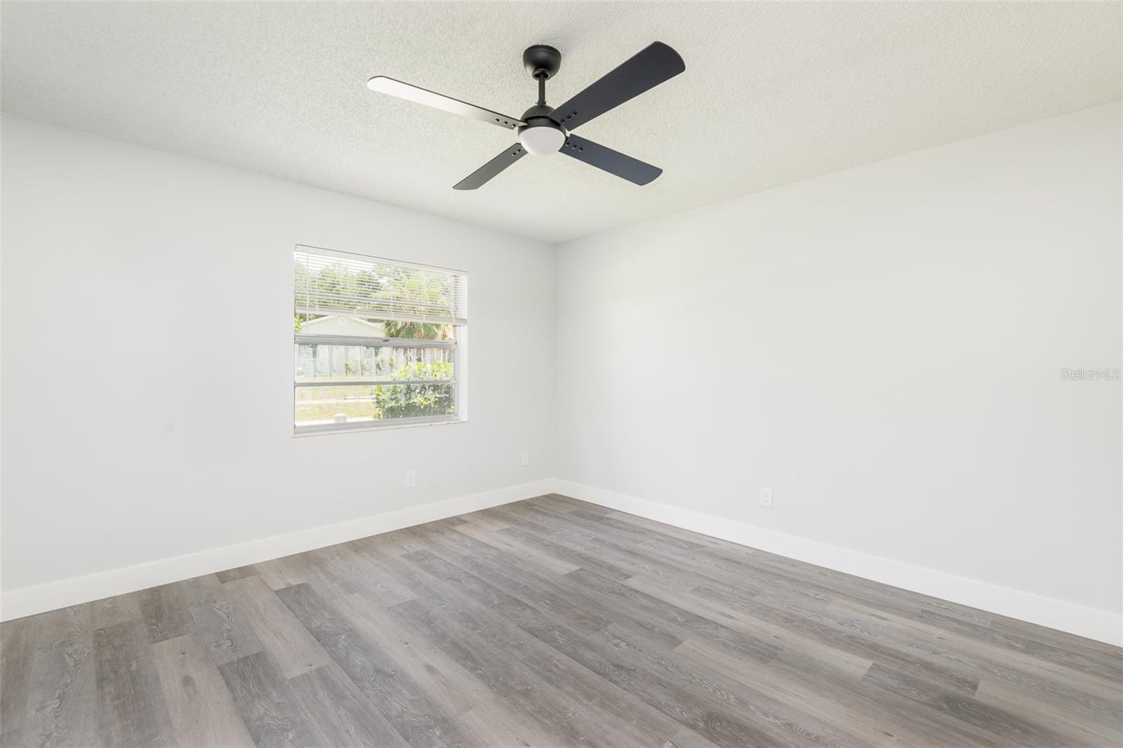 902 Shangri La Dr Property Photo 17