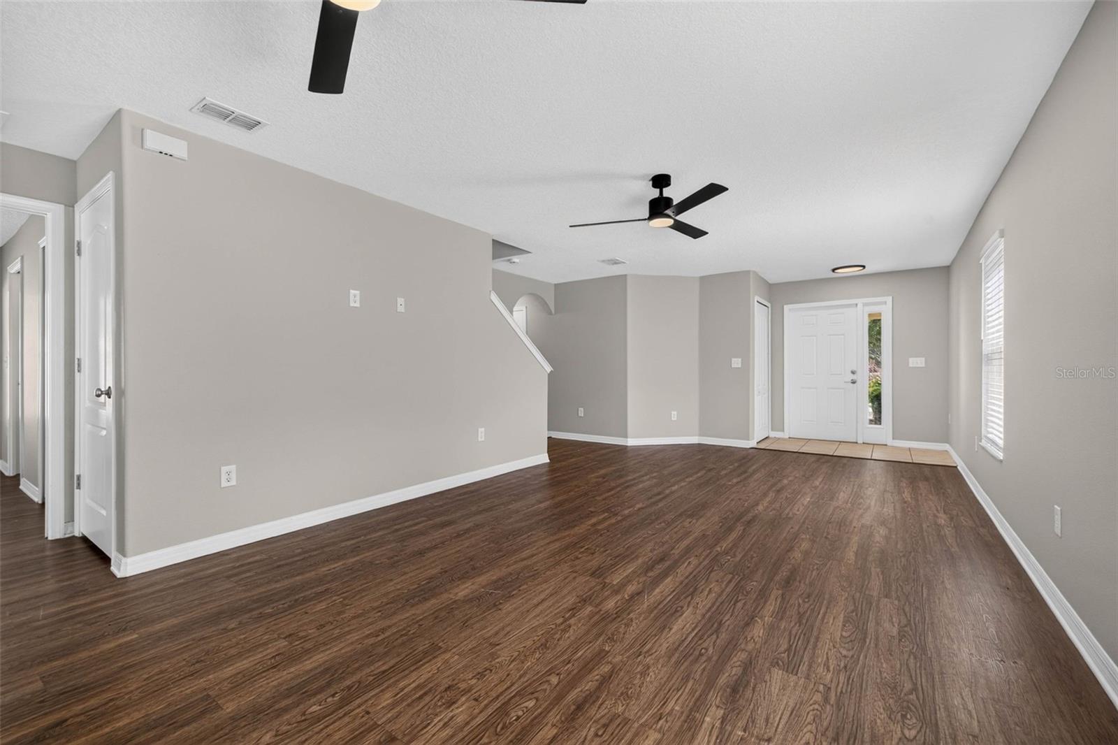 10717 Shady Preserve Dr Property Photo 4