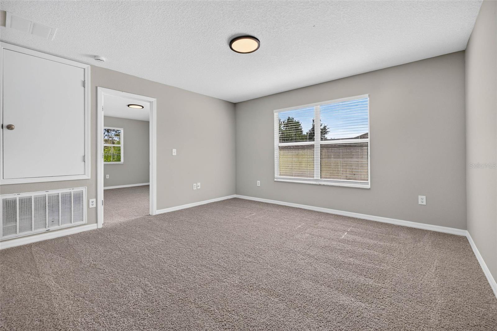 10717 Shady Preserve Dr Property Photo 23