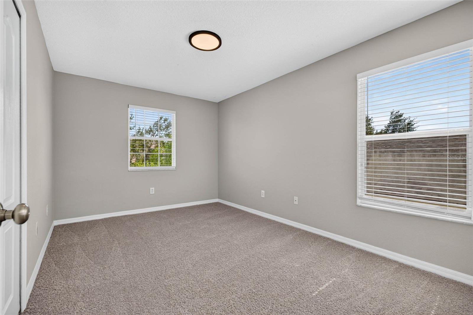 10717 Shady Preserve Dr Property Photo 24